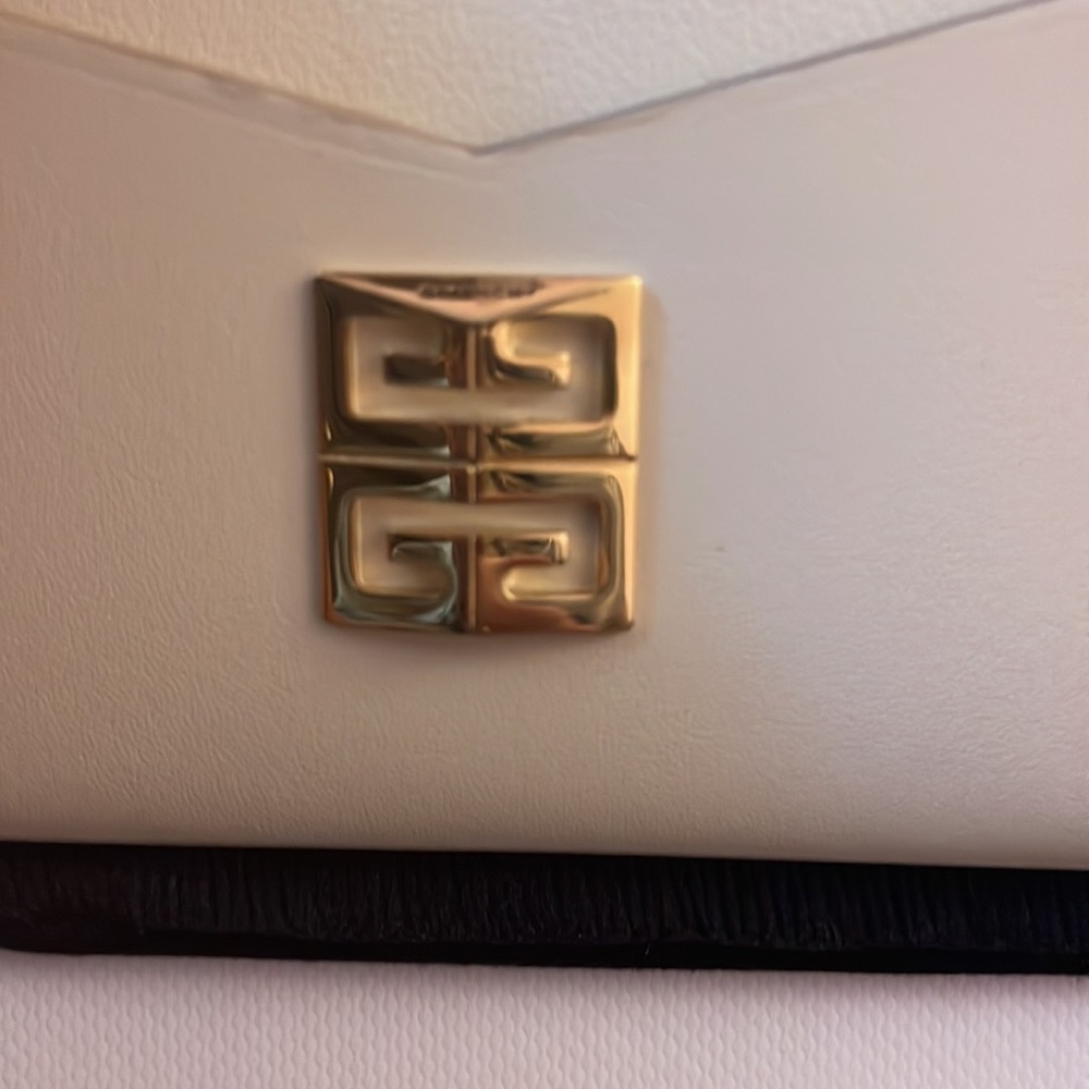 Givenchy Card Wallet - Picture 4 of 10